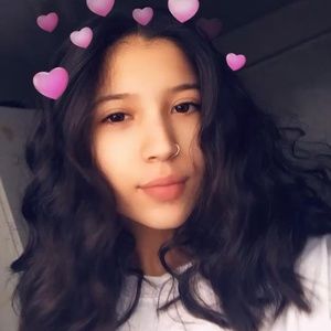 Meet your Posher, Kaila